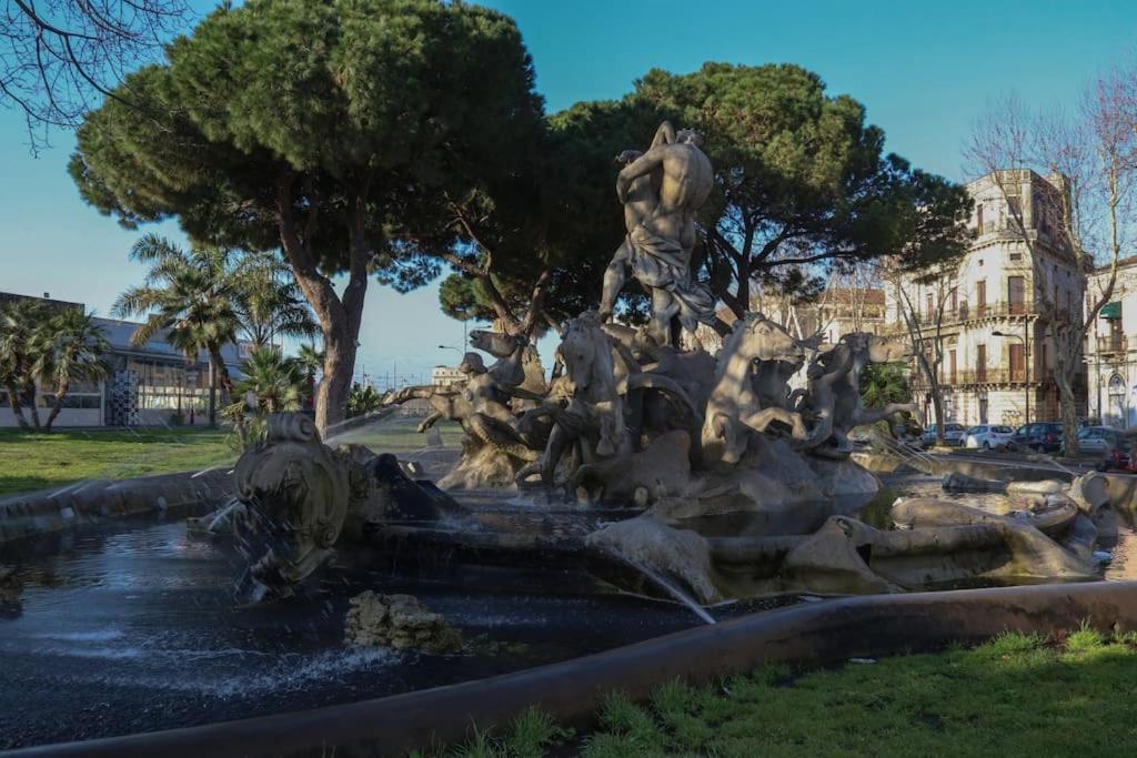 Palazzo Vitrano - Tourist Apartment Katanya Dış mekan fotoğraf