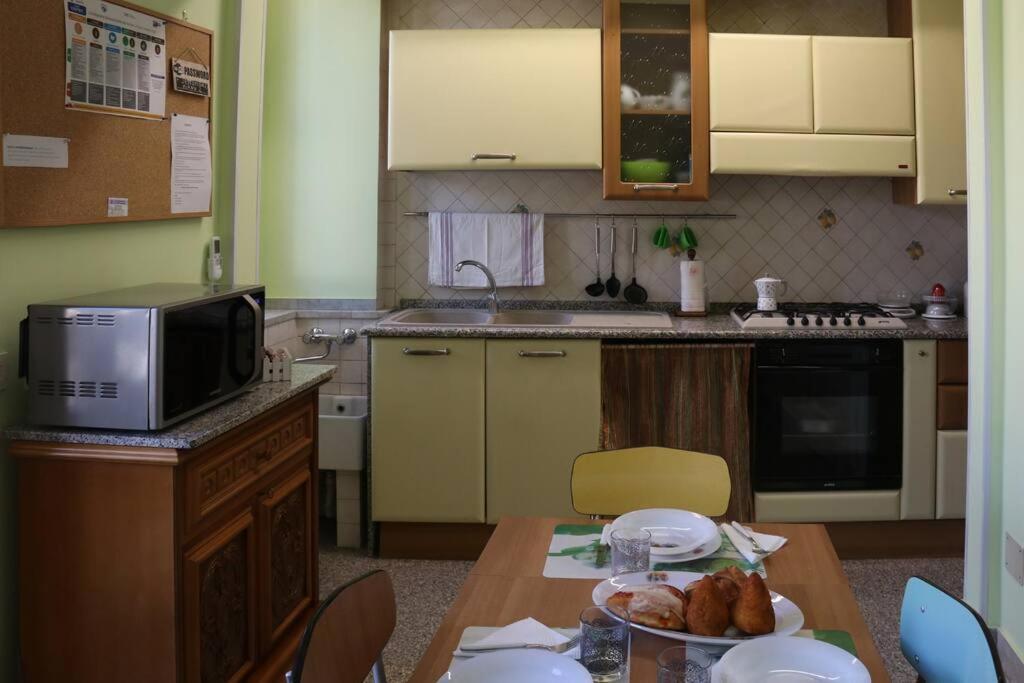 Palazzo Vitrano - Tourist Apartment Katanya Dış mekan fotoğraf